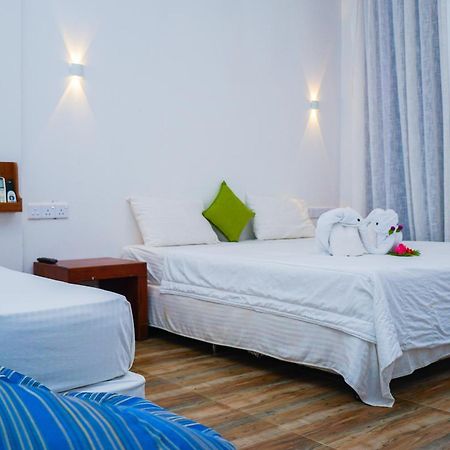 Dinuda Resort Kalpitiya Exterior photo